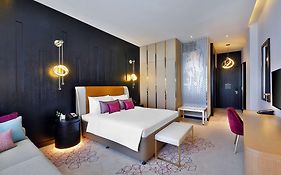 فندق الريان الدوحة، كيوريو أي كوليكشن باي هيلتون